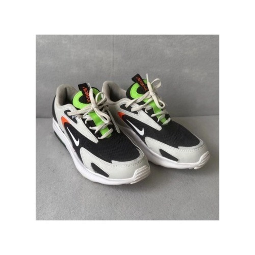 Nike Air Max Bolt Youth Sneakers CW1626,‎ Big Kids' Fit, Air Cushion, Low Top 7Y